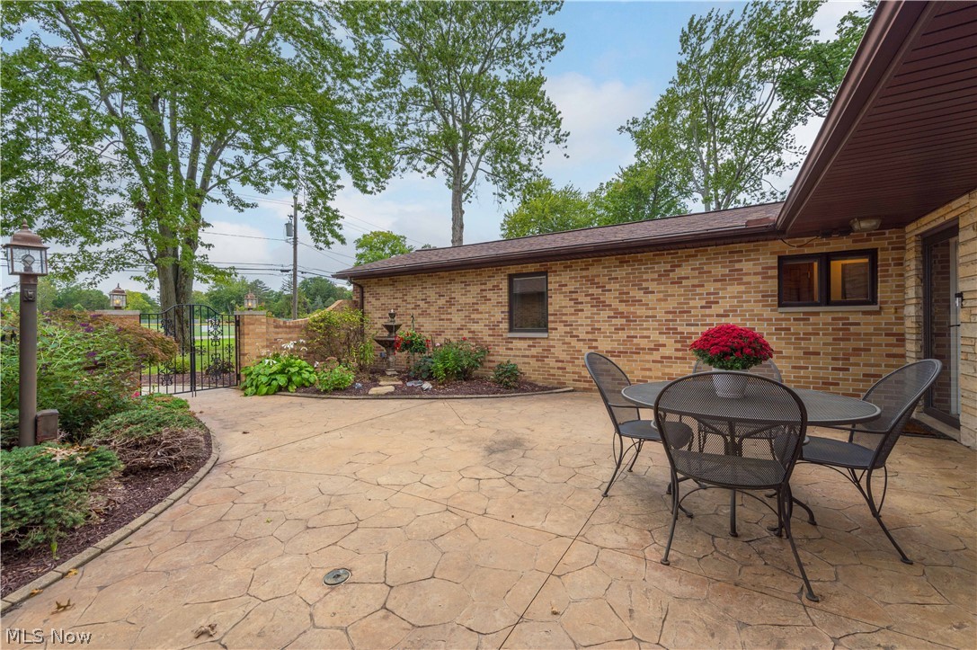 28206 N Park Drive