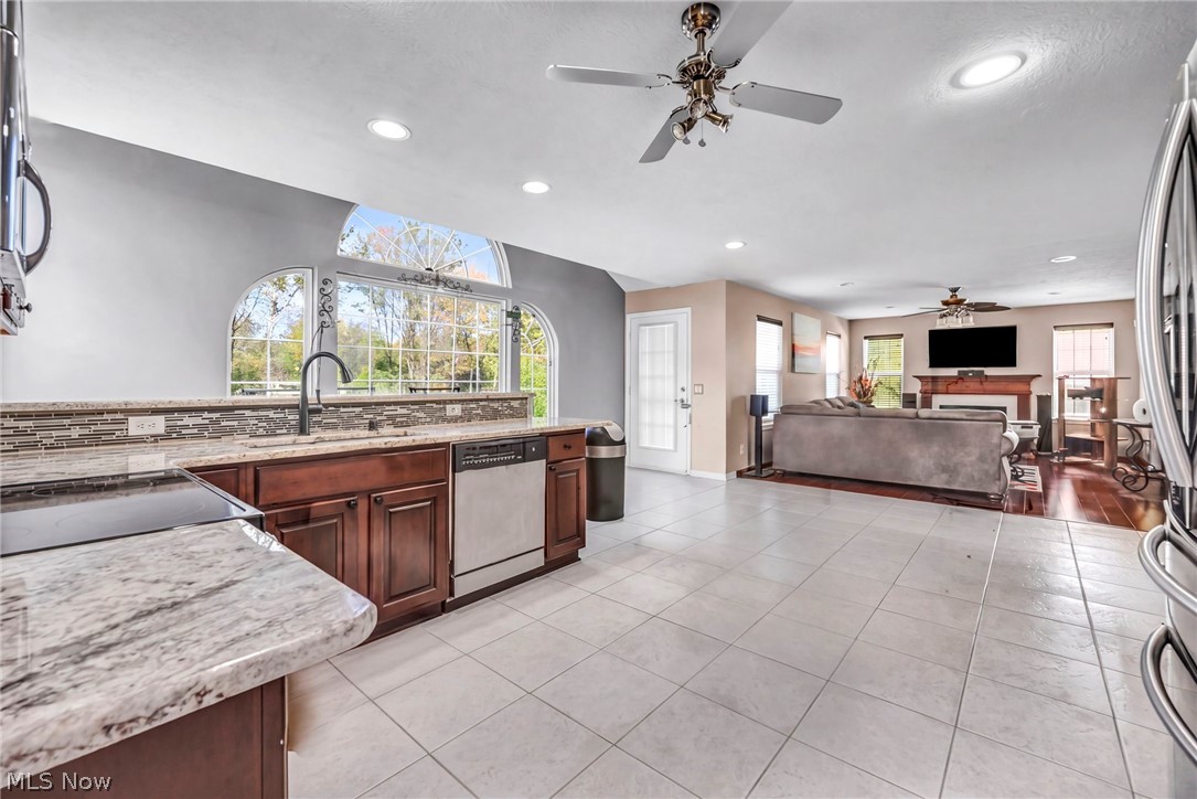 7278 Kentucky Drive