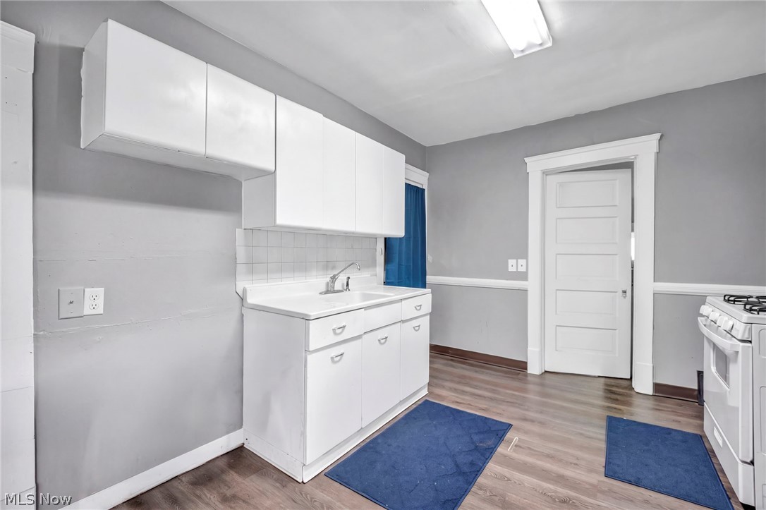 3438 W 98th Street