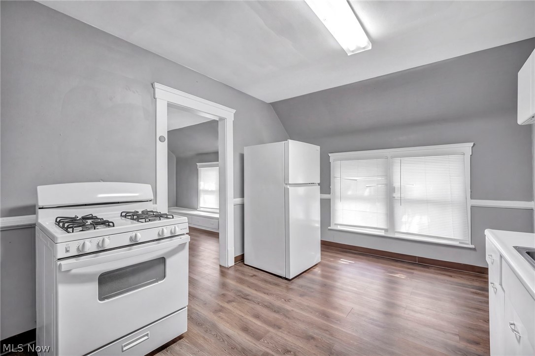 3438 W 98th Street
