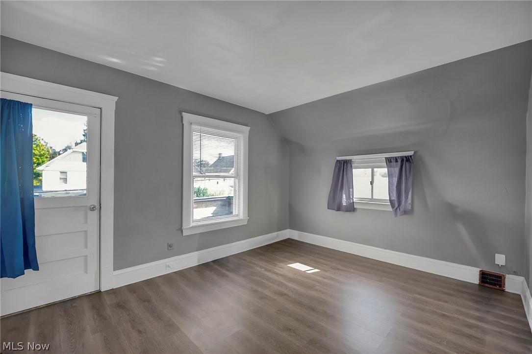 3438 W 98th Street