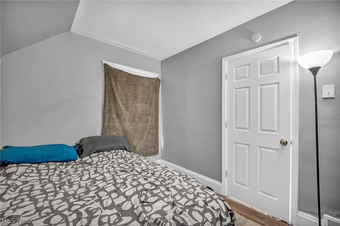 3438 W 98th Street