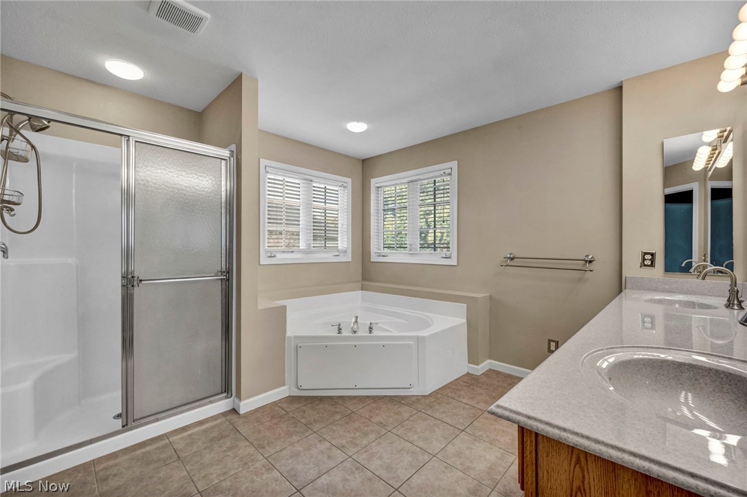 2983 Clearbrook Drive