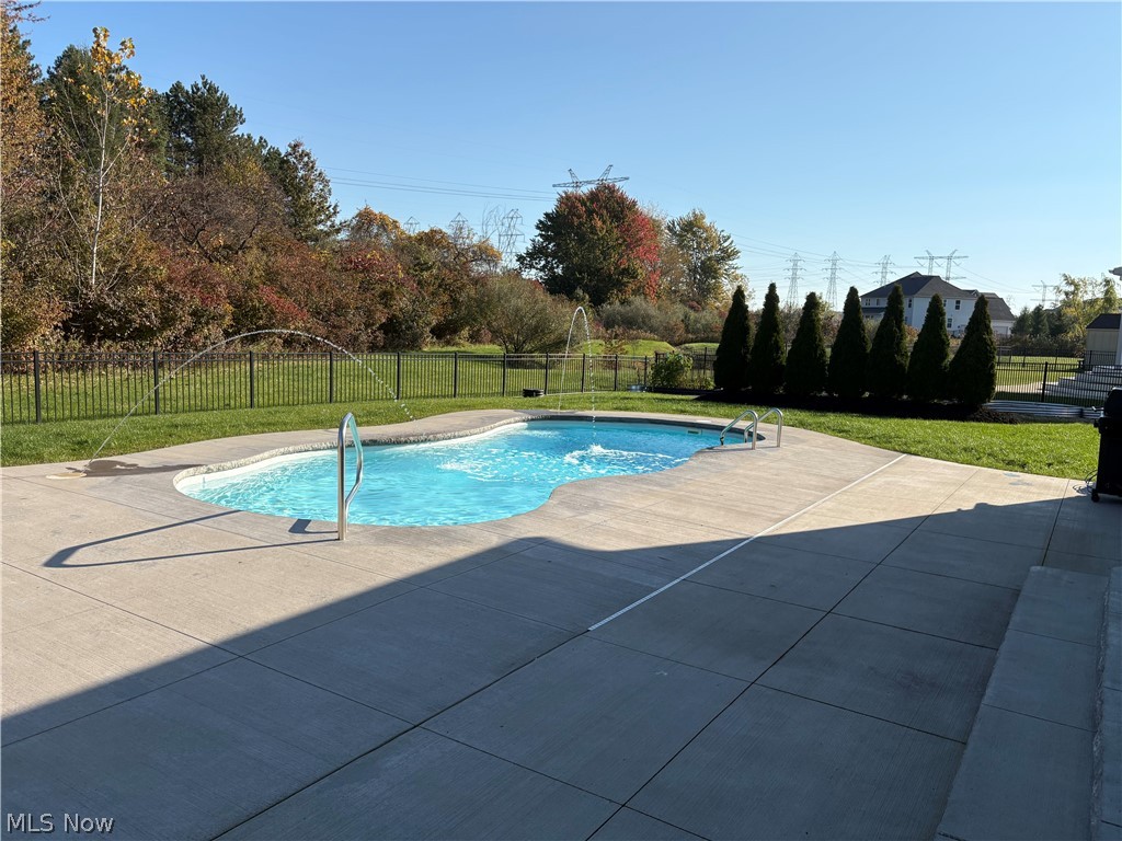 36144 Sophia Lane