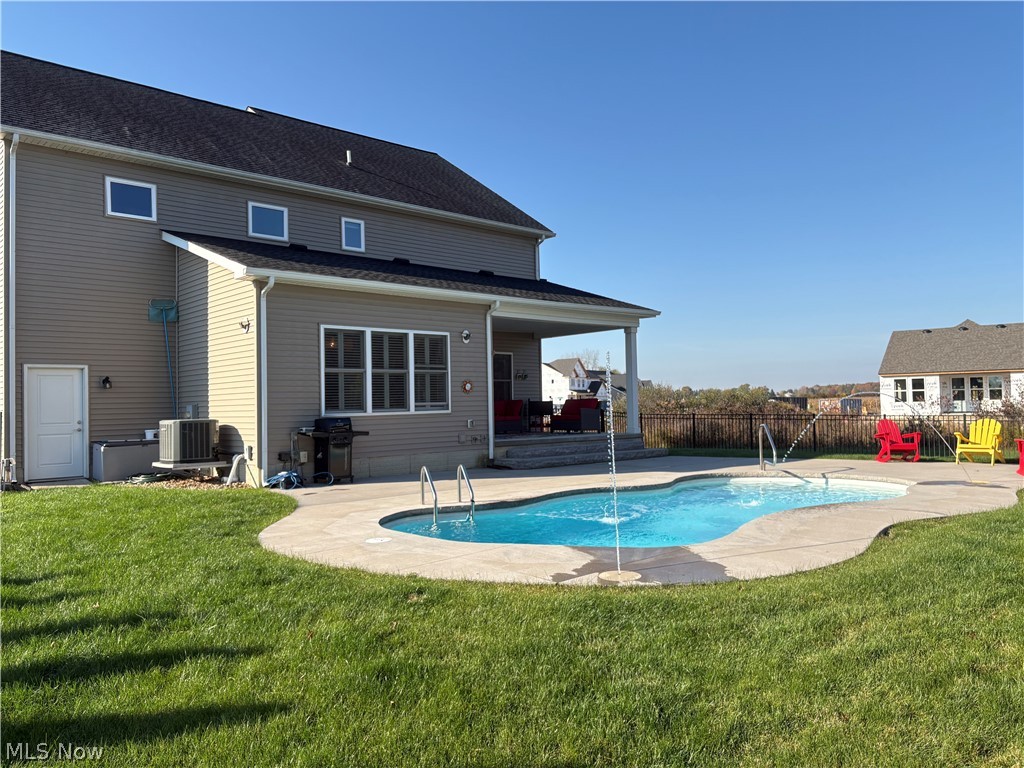 36144 Sophia Lane