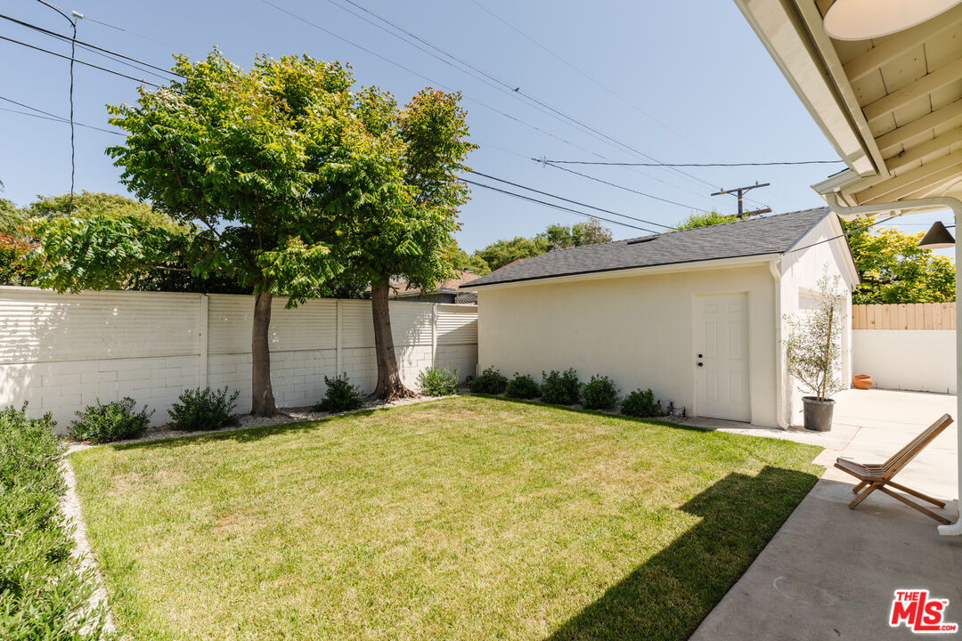 3840 S Norton Ave