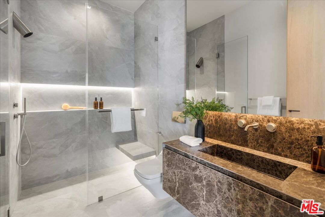 766 Paseo Miramar