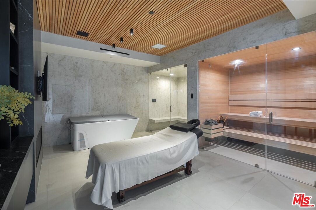 766 Paseo Miramar