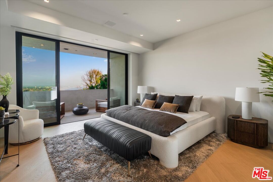 766 Paseo Miramar