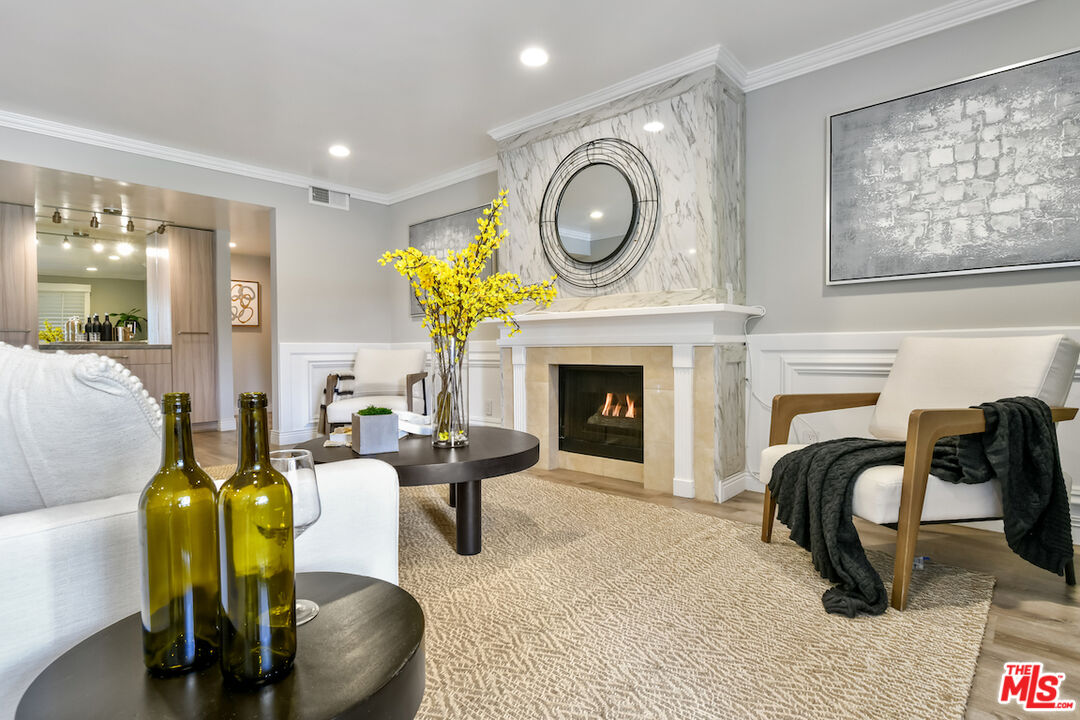 225 S Tower Dr Unit: 101