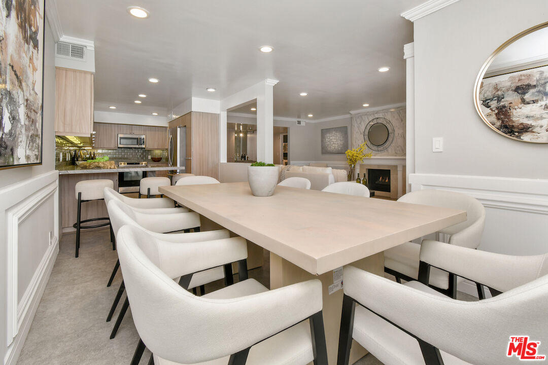 225 S Tower Dr Unit: 101