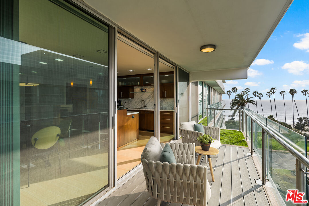 535 Ocean Ave Unit: 8C