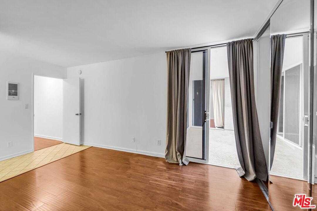 723 Palisades Beach Rd Unit: 107