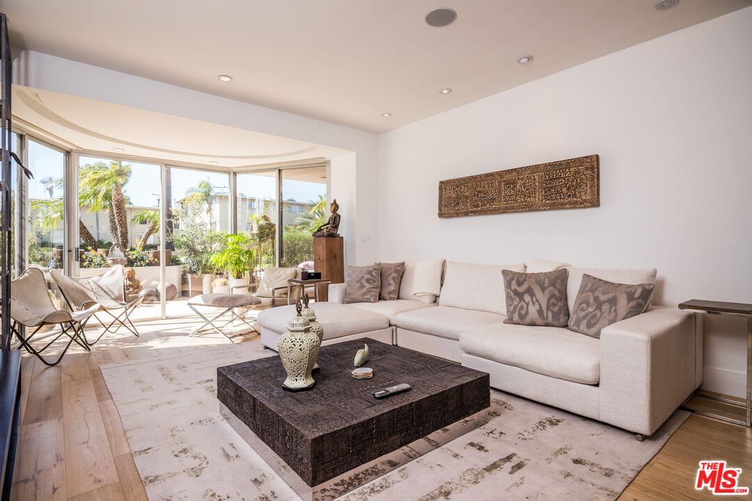 515 Ocean Ave Unit: 303N