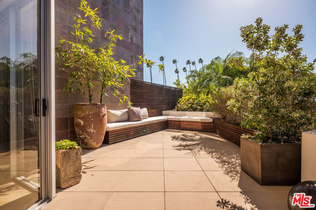 515 Ocean Ave Unit: 303N