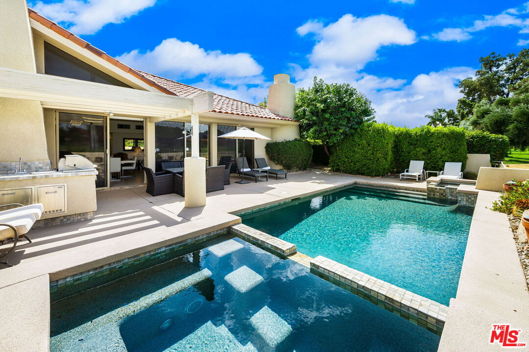192 Kavenish Dr