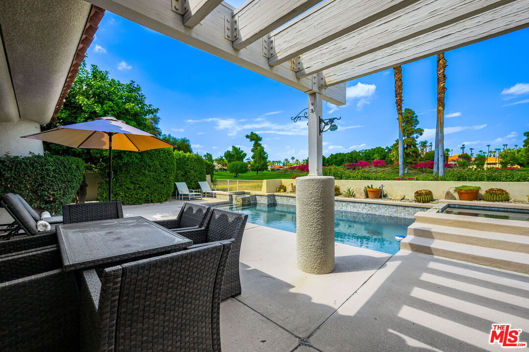 192 Kavenish Dr