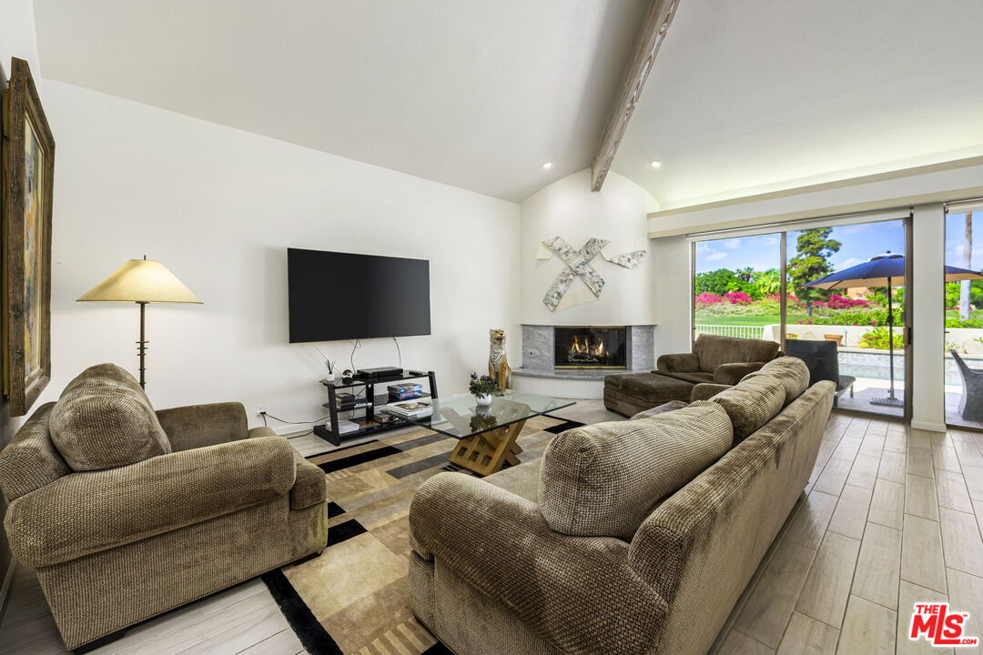 192 Kavenish Dr