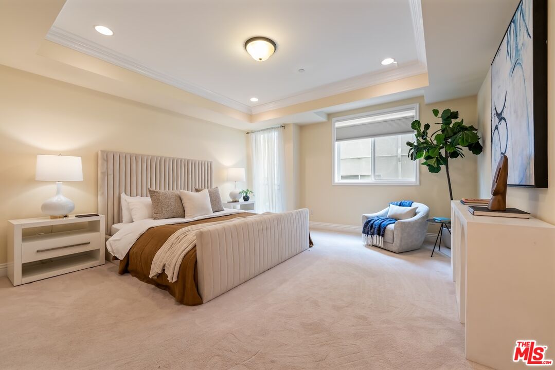 1920 Pelham Ave Unit: 101