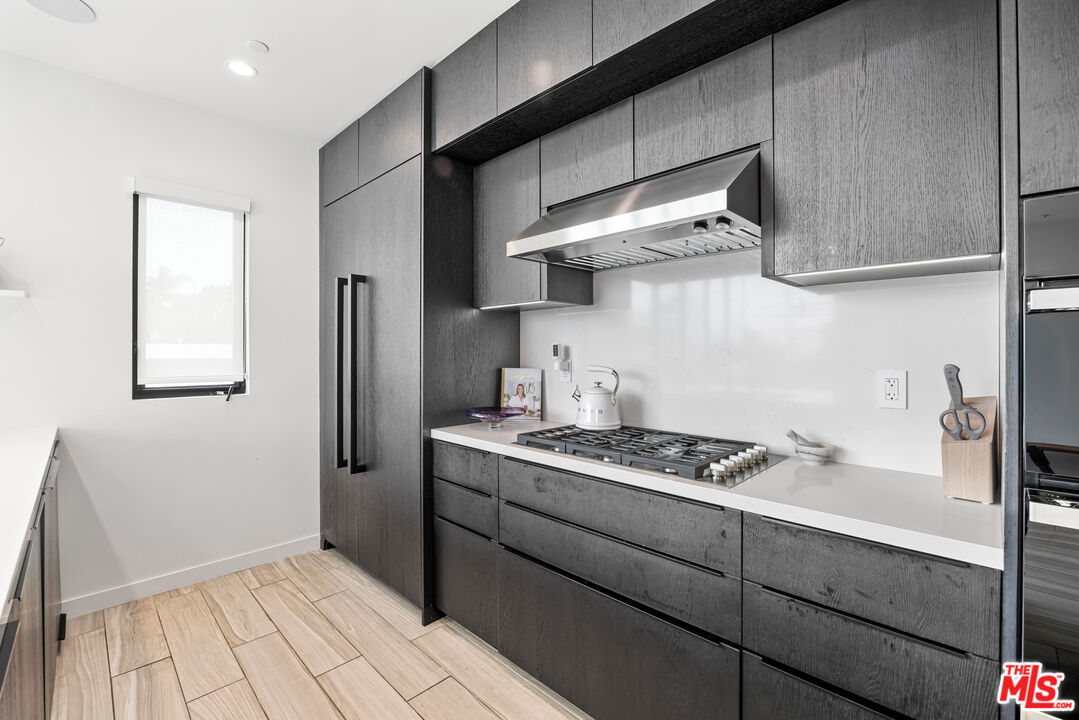 1126 Broadway