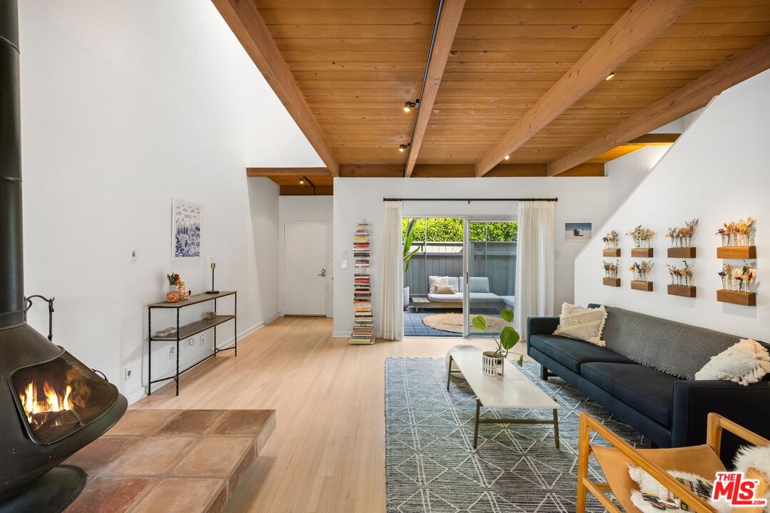 1552 Harvard St Unit: 3