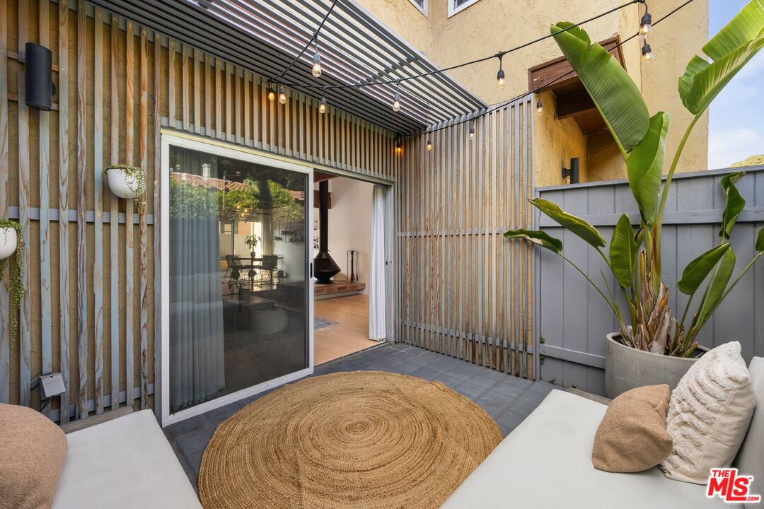 1552 Harvard St Unit: 3