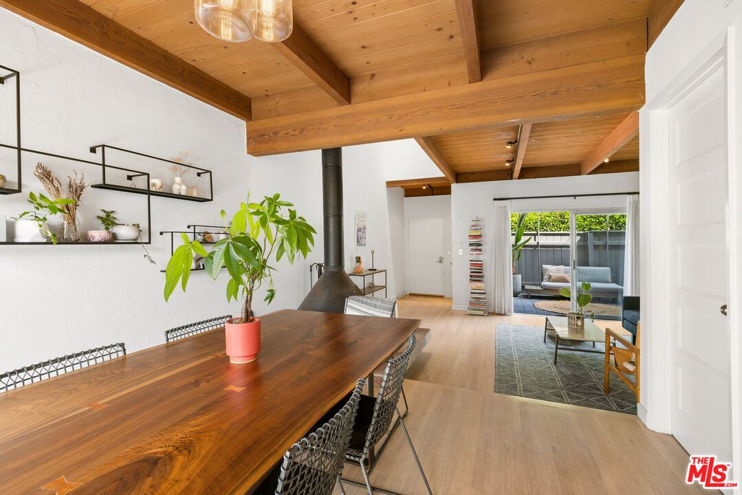 1552 Harvard St Unit: 3