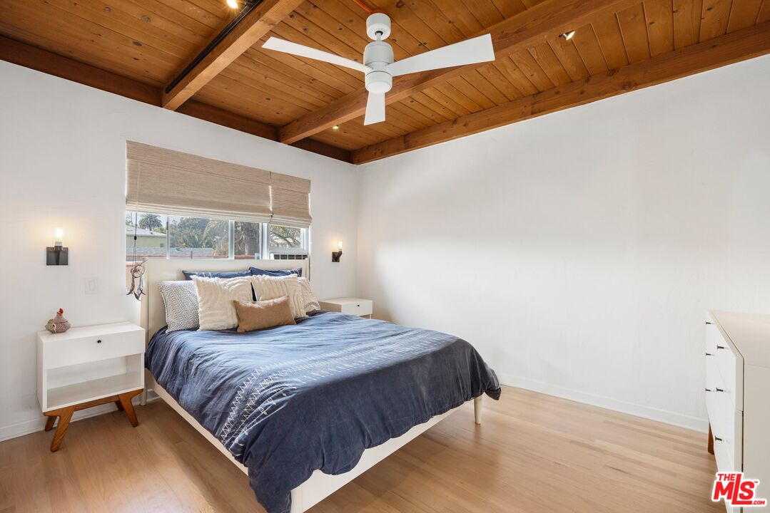 1552 Harvard St Unit: 3