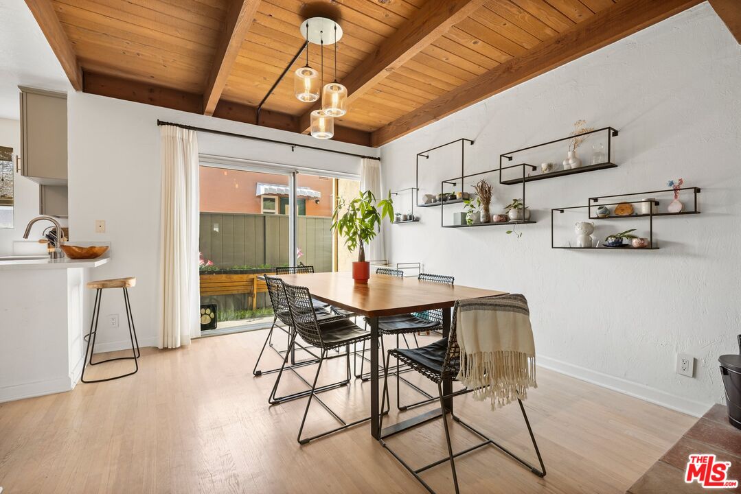 1552 Harvard St Unit: 3