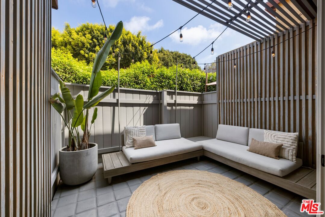 1552 Harvard St Unit: 3