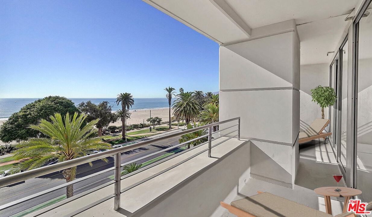 1221 W OCEAN AVE Unit: 1706