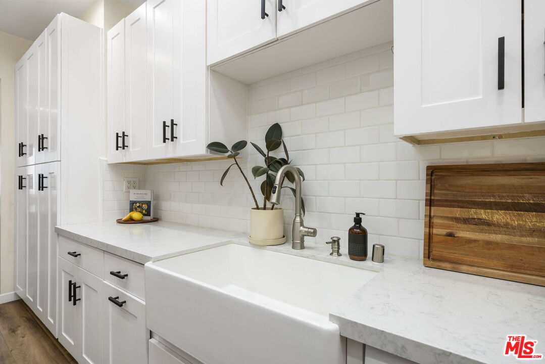 11928 Kiowa Ave Unit: 305