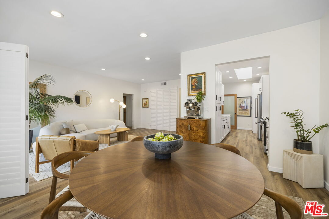 11928 Kiowa Ave Unit: 305