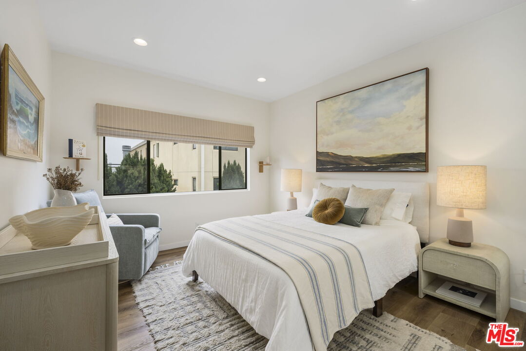 11928 Kiowa Ave Unit: 305