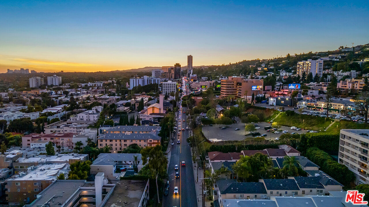 1100 Alta Loma Rd Unit: 1404