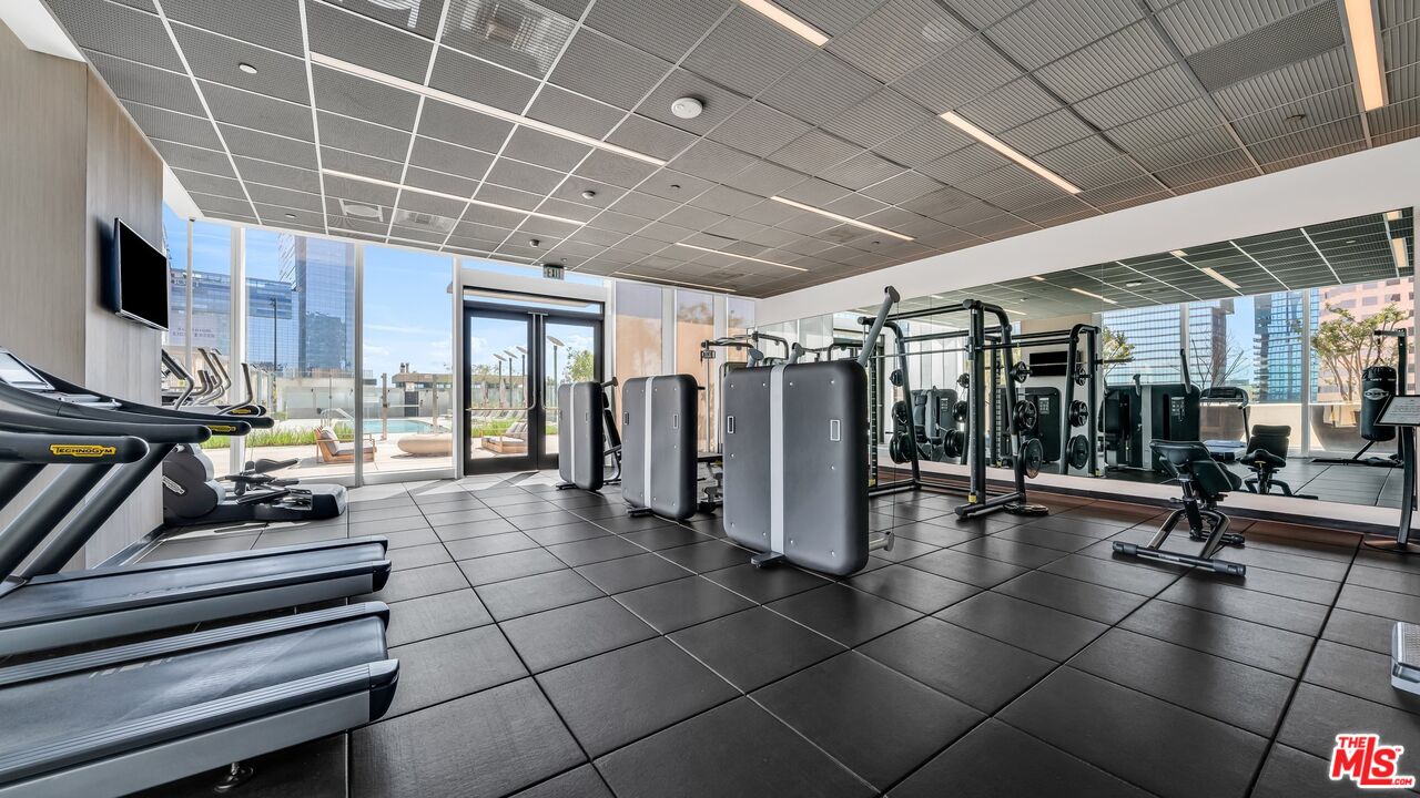 889 Francisco St Unit: 1801