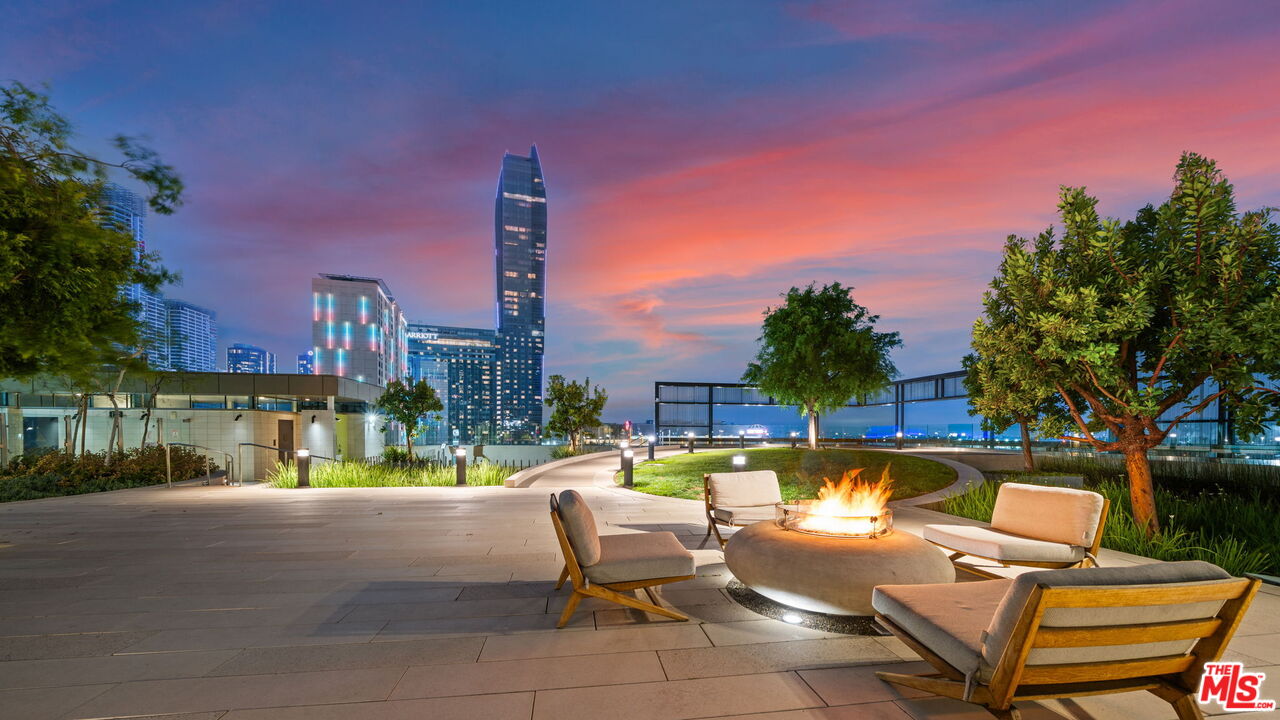 889 Francisco St Unit: 1801