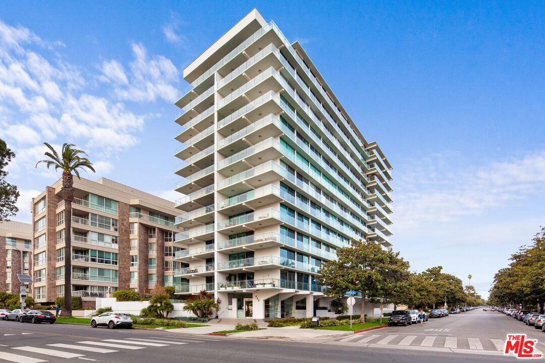 535 OCEAN AVE Unit: 1C