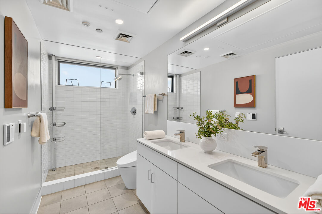 1433 14th St Unit: 10