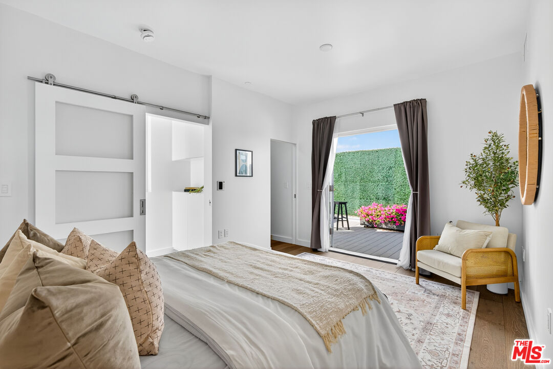 1433 14th St Unit: 10