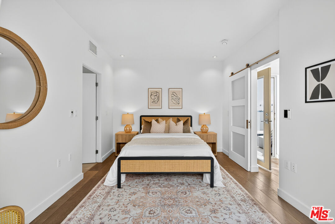 1433 14th St Unit: 10