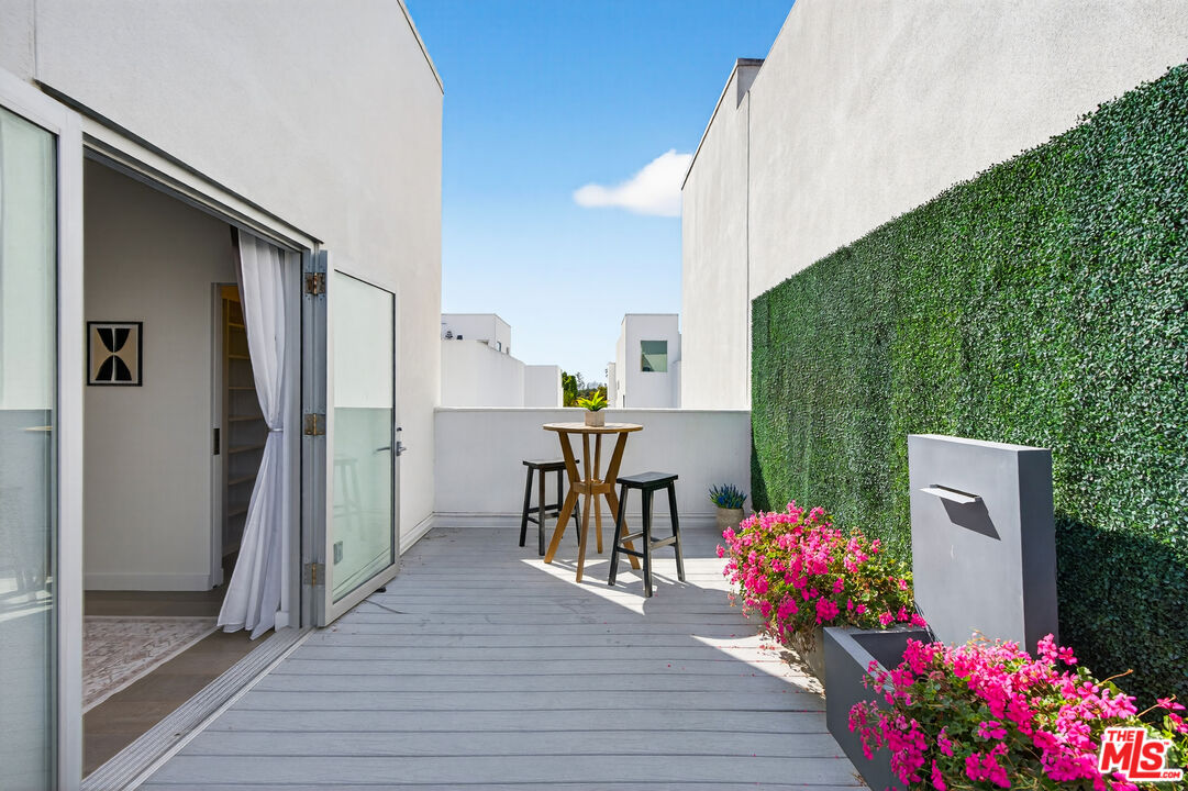 1433 14th St Unit: 10