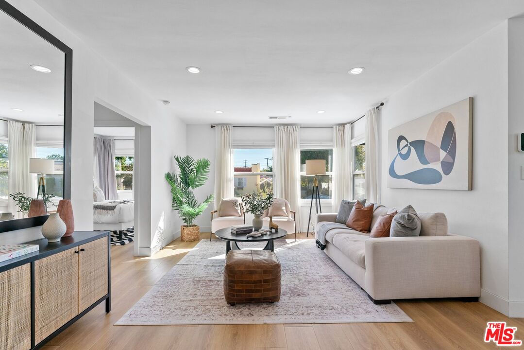 1741 S Spaulding Ave