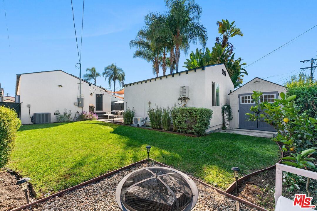 1741 S Spaulding Ave