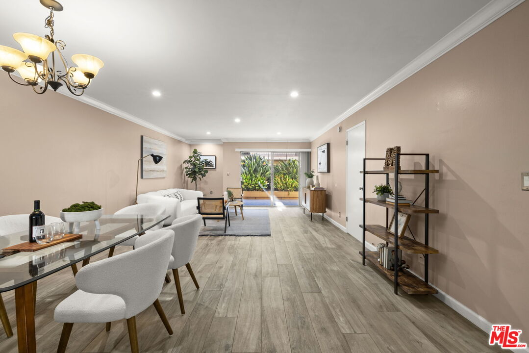 6151 Canterbury Dr Unit: 104