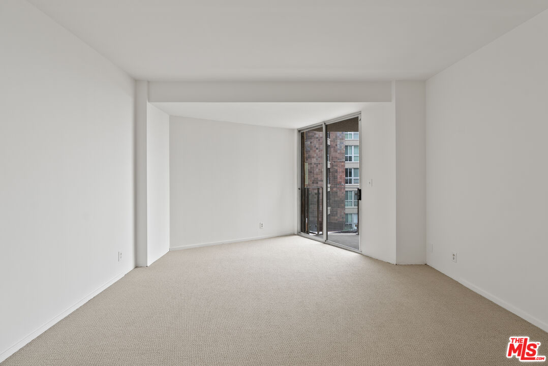 515 Ocean Ave Unit: 504N