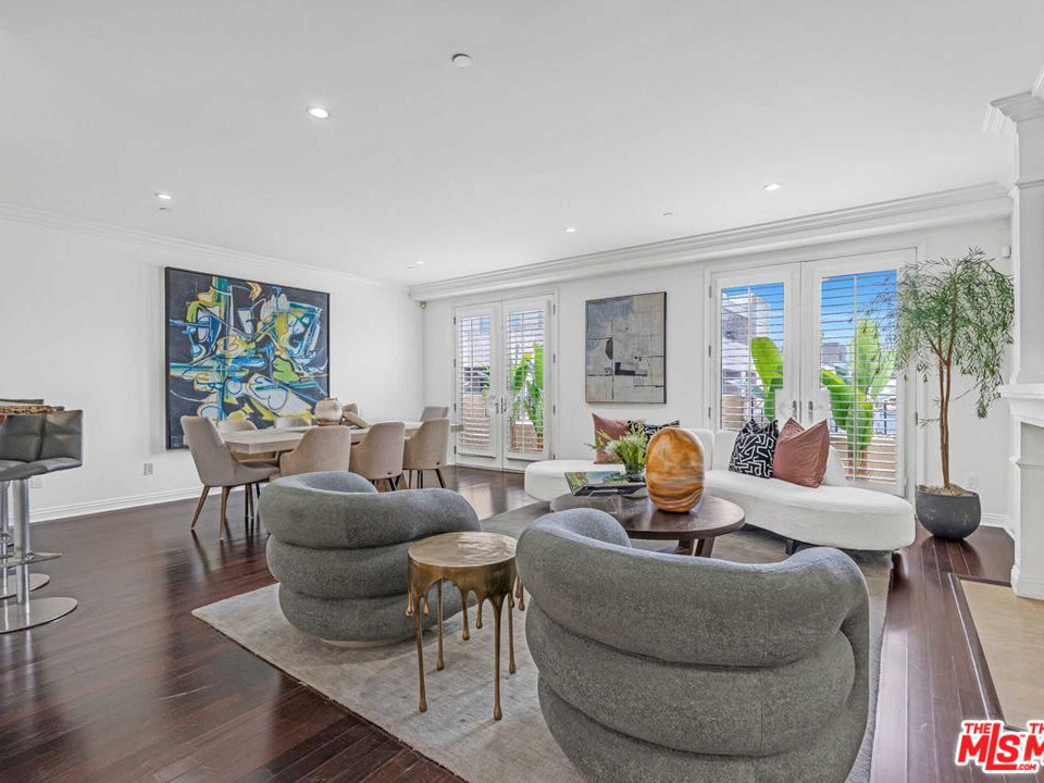 143 N Arnaz Dr Unit: 304