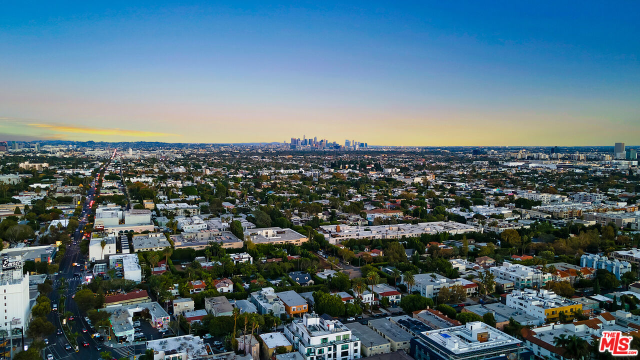 1100 Alta Loma Rd Unit: 1404