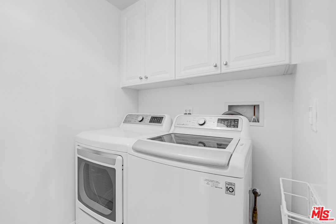 143 N Arnaz Dr Unit: 304