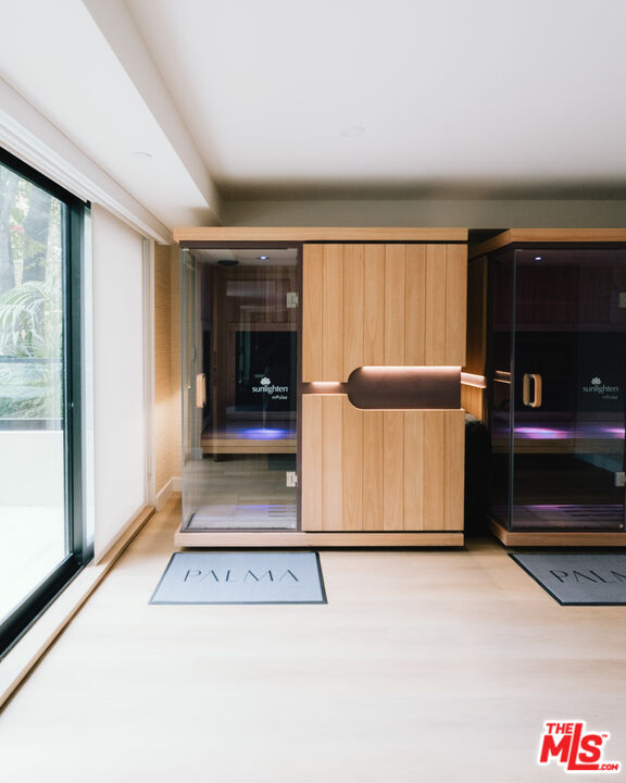 350 N Palm Dr Unit: 204